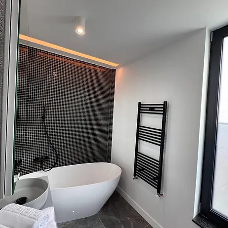 Sky View Penthouse Διαμέρισμα