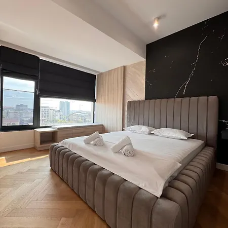 Διαμέρισμα Sky View Penthouse *