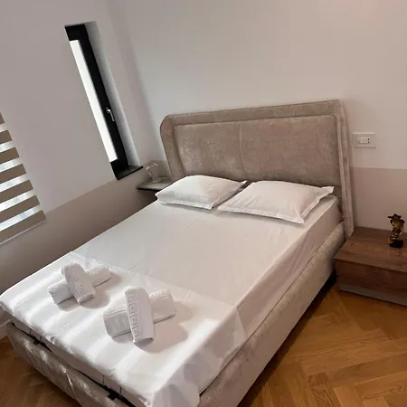 Sky View Penthouse Διαμέρισμα *