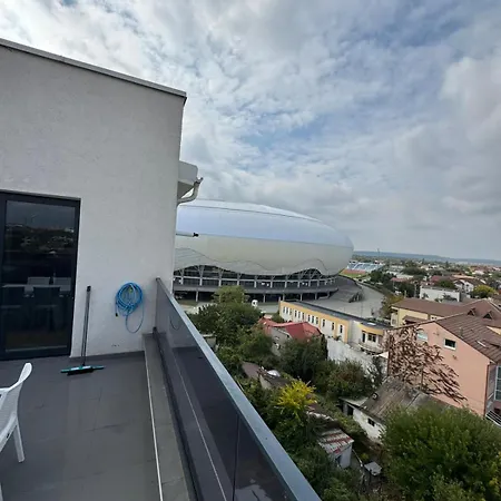 Sky View Penthouse *