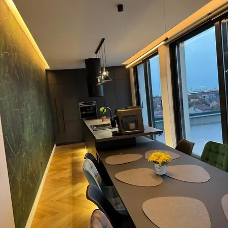 Διαμέρισμα Sky View Penthouse Κραϊόβα