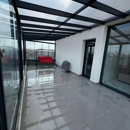 Sky View Penthouse *