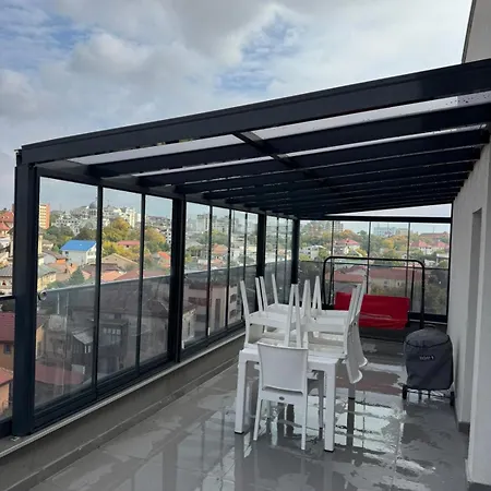 Sky View Penthouse Διαμέρισμα Κραϊόβα