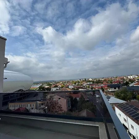 Sky View Penthouse *